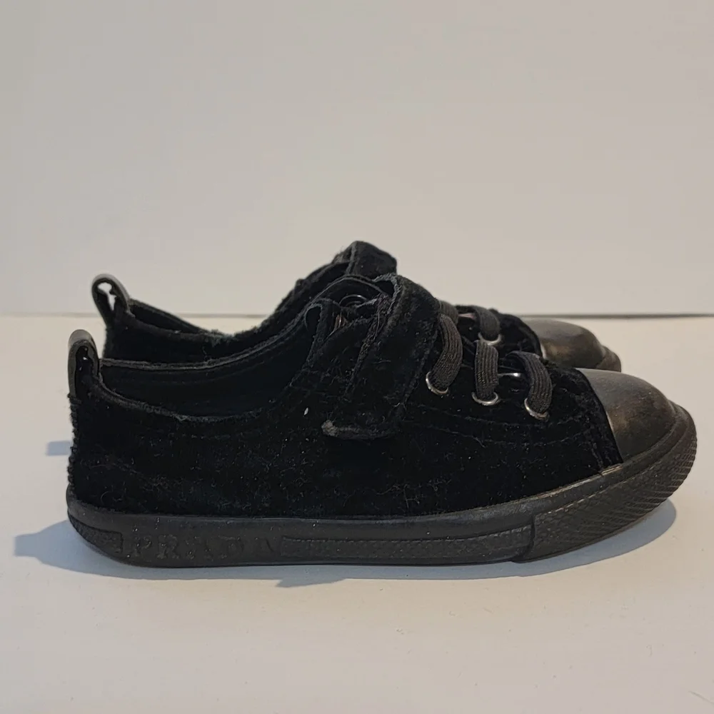 Prada Black Velvet Toddler Prada Shoes size 24 made in italy kids infant baby